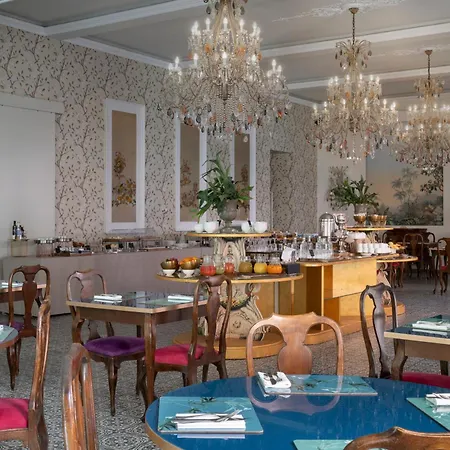 Palace 4* Viareggio