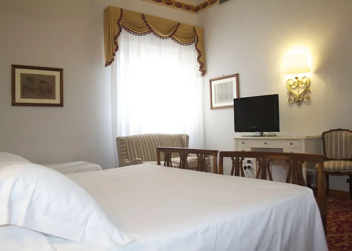 Palace Viareggio