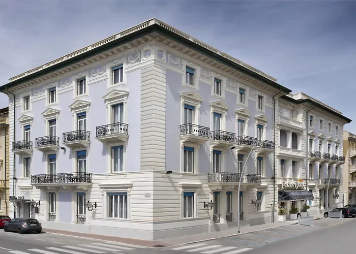 Hotel Palace