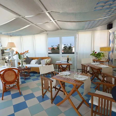 ホテル パレス ヴィアレッジョ