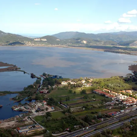 パレス ホテル 4*